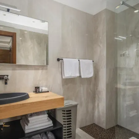 Апартаменты Front Fran