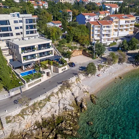 Апартаменты Front Fran